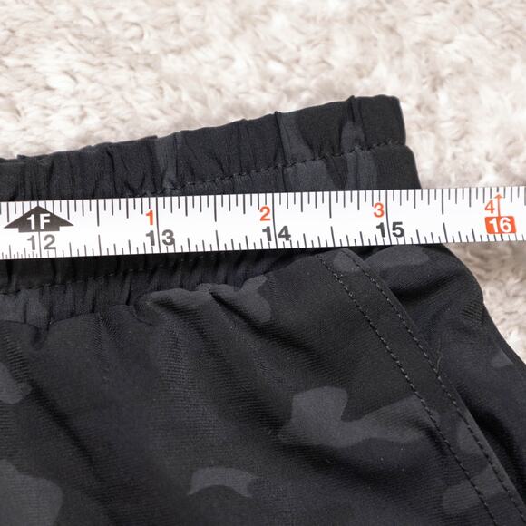 Fabletics The One High Waisted Performance Jogger Tonal Camo Womens Size M NWOT - Picture 5 of 12